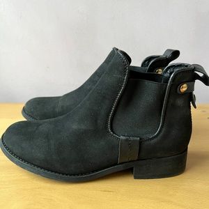 Steve Madden Black Suede Booties